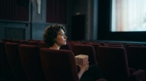 The Evolution of American Cinema: From Hollywood Classics to Modern Blockbusters